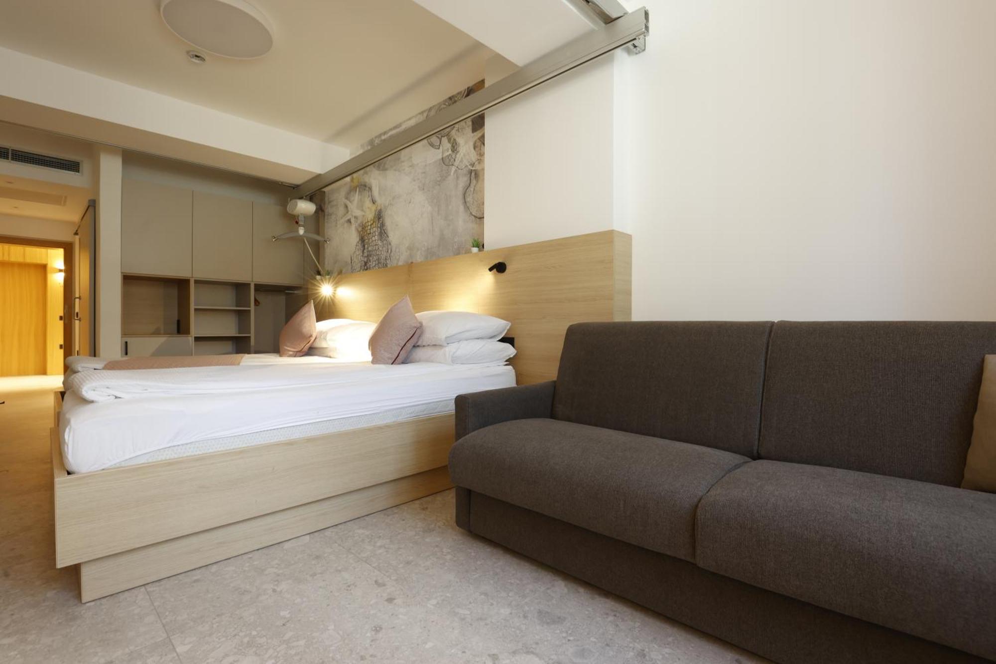 Floramare Health Resort Izola Bagian luar foto